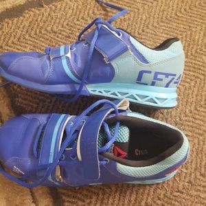 Reebok Crossfit lifters blue women's sz 6
